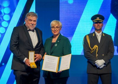 Inštitut »Jožef Stefan« prejel Zlati red za zasluge ob 60-letnici reaktorja TRIGA_Nataša Pirc Musar