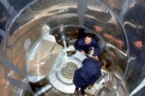 galerija-razstava-triga-50let_05