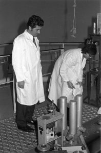 galerija-razstava-triga-50let_18